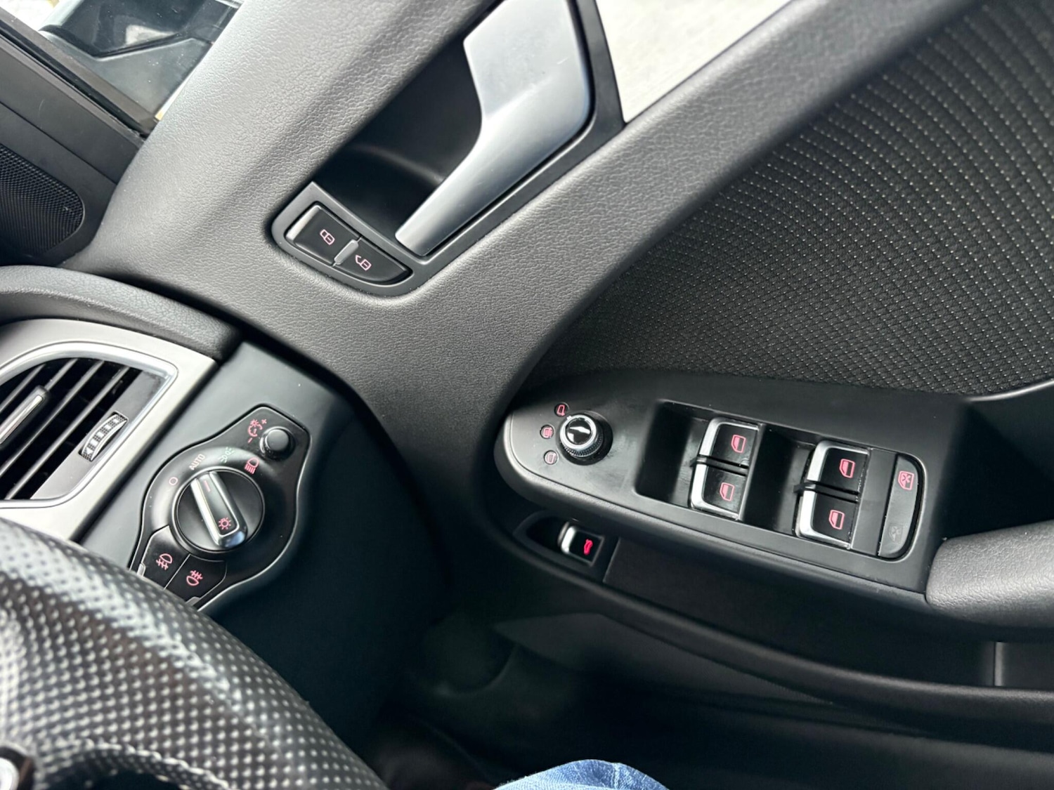 Used Audi A4 2014 for sale - 76936352: Photo 20