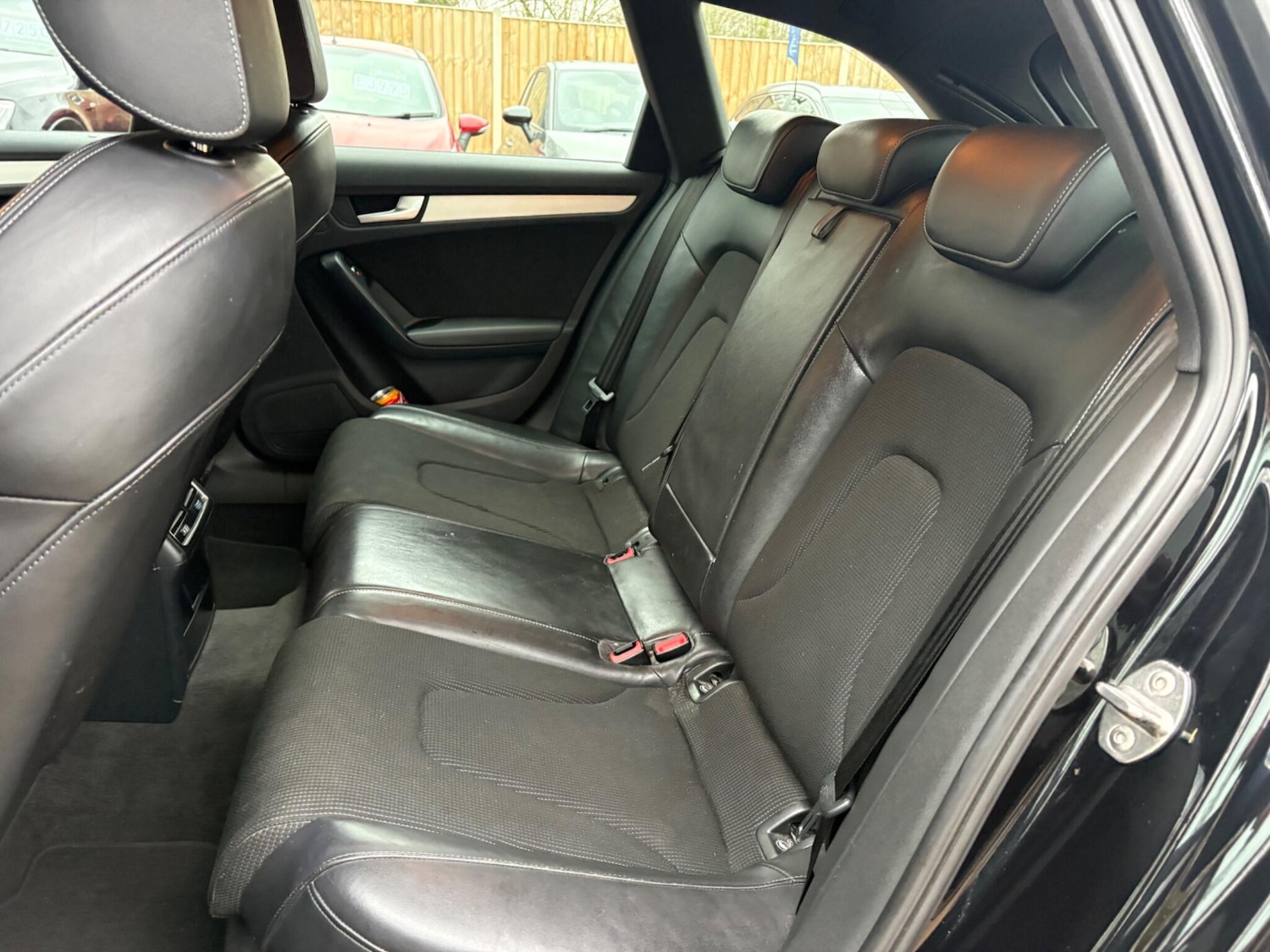 Used Audi A4 2014 for sale - 76936352: Photo 28