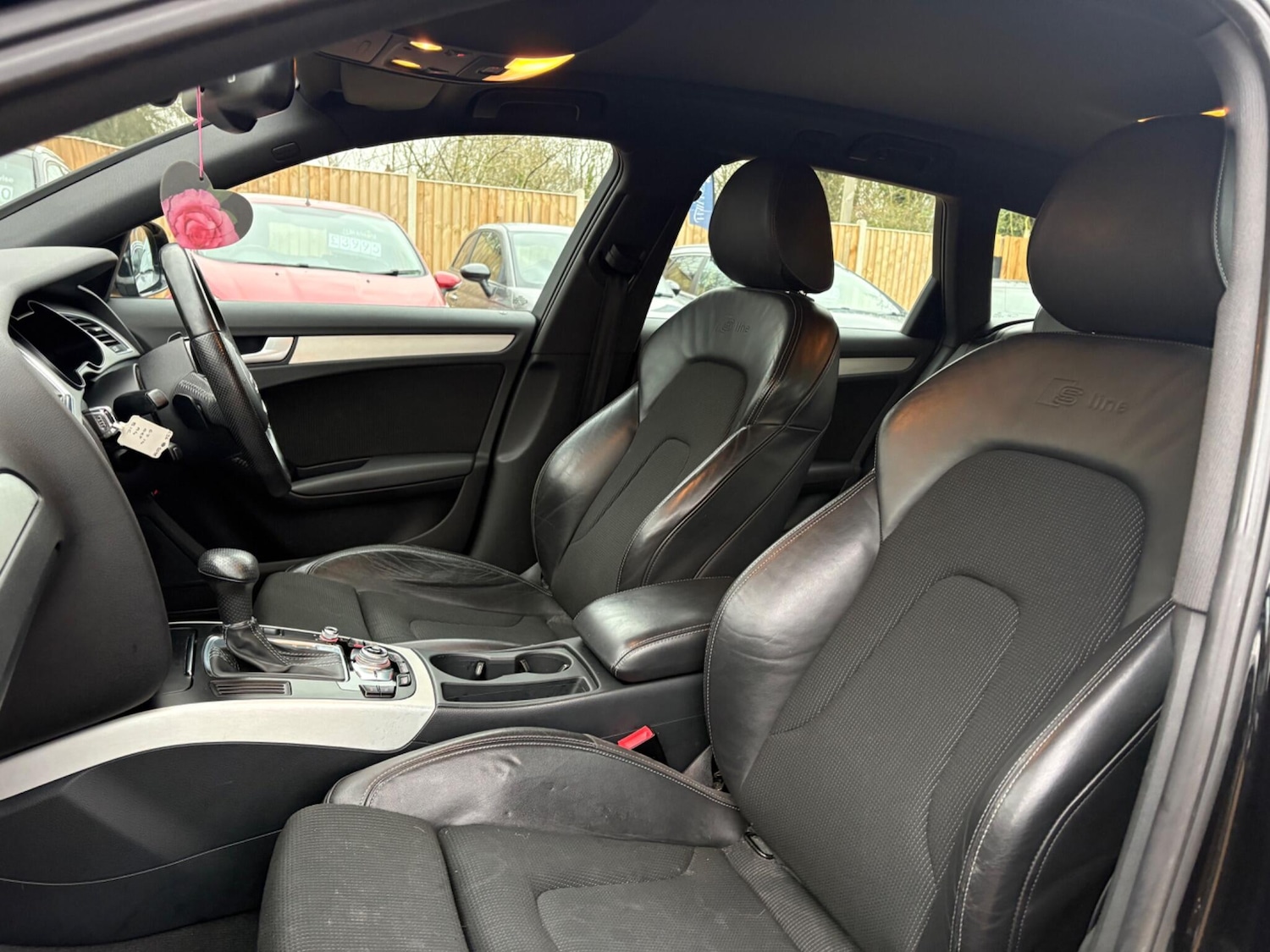 Used Audi A4 2014 for sale - 76936352: Photo 30