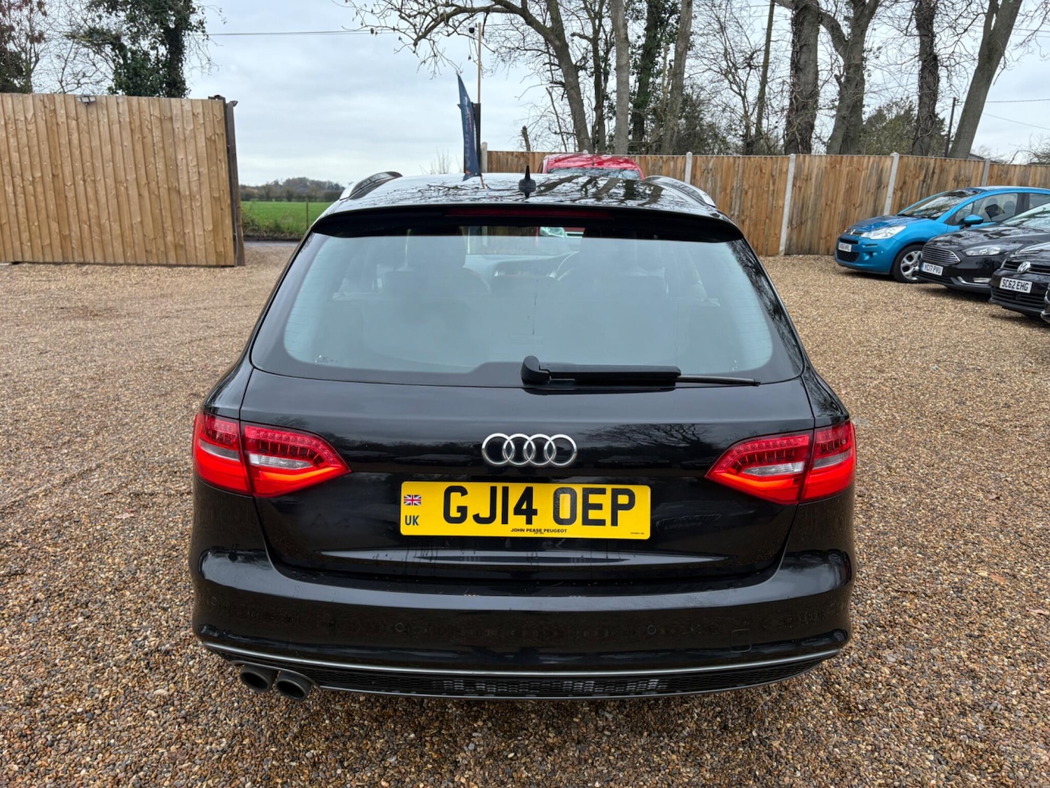 Used Audi A4 2014 for sale - 76936352: Photo 7