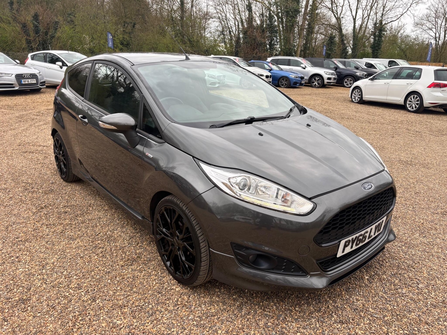 Used Ford Fiesta for sale - 78101234: Photo 2