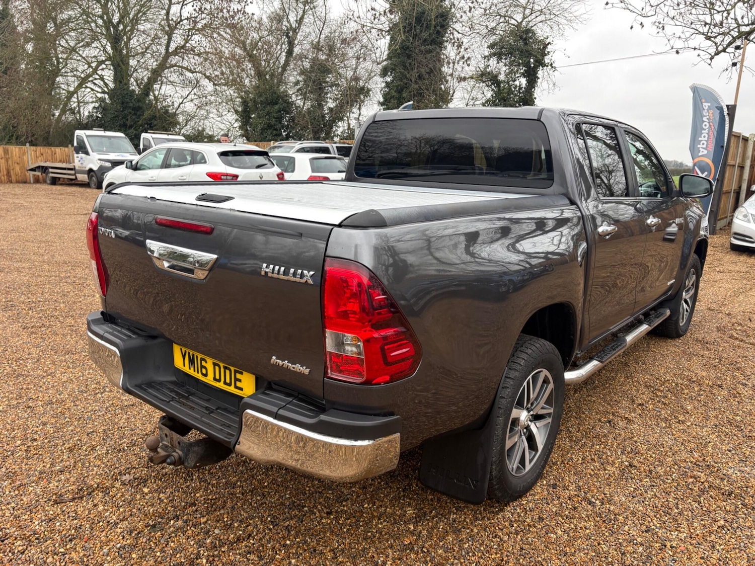 Used Toyota Hilux for sale - 77306062: Photo 10