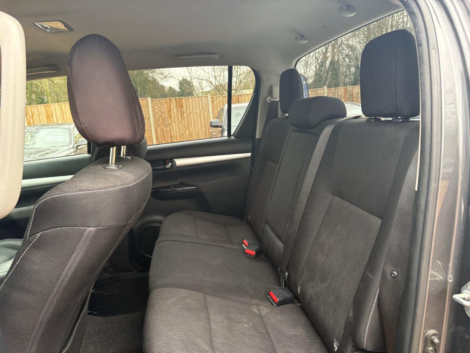 Used Toyota Hilux for sale - 77306062: Photo 27