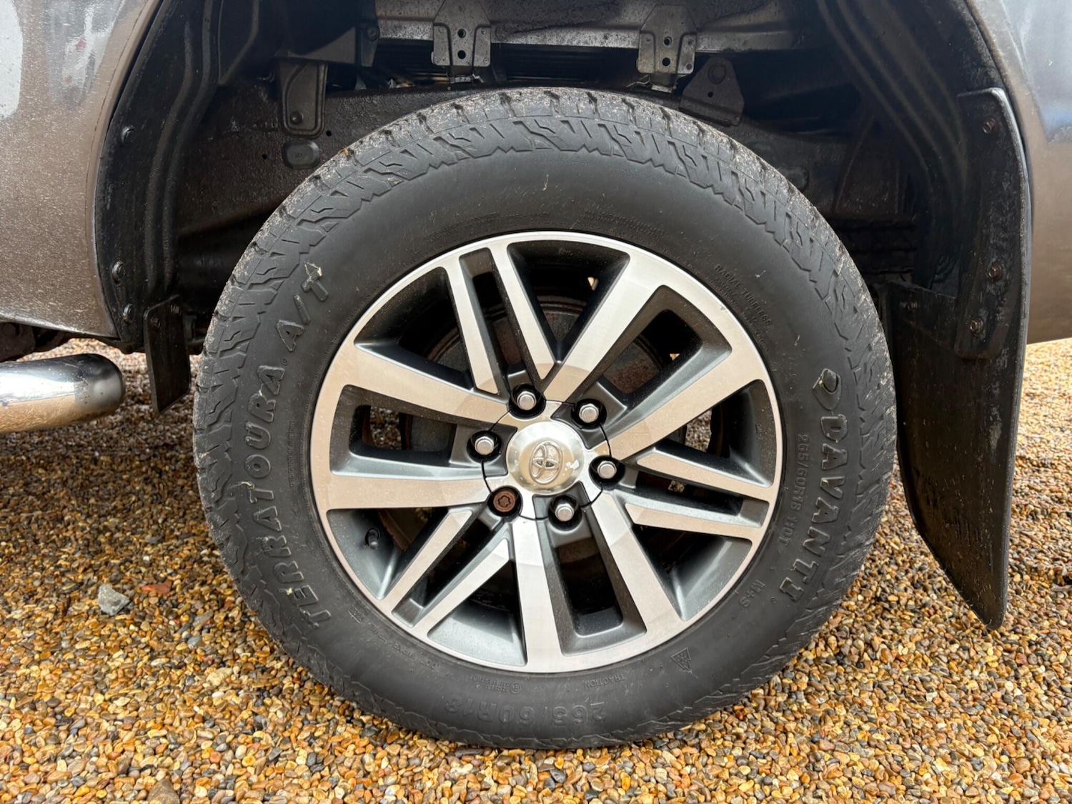 Used Toyota Hilux for sale - 77306062: Photo 31