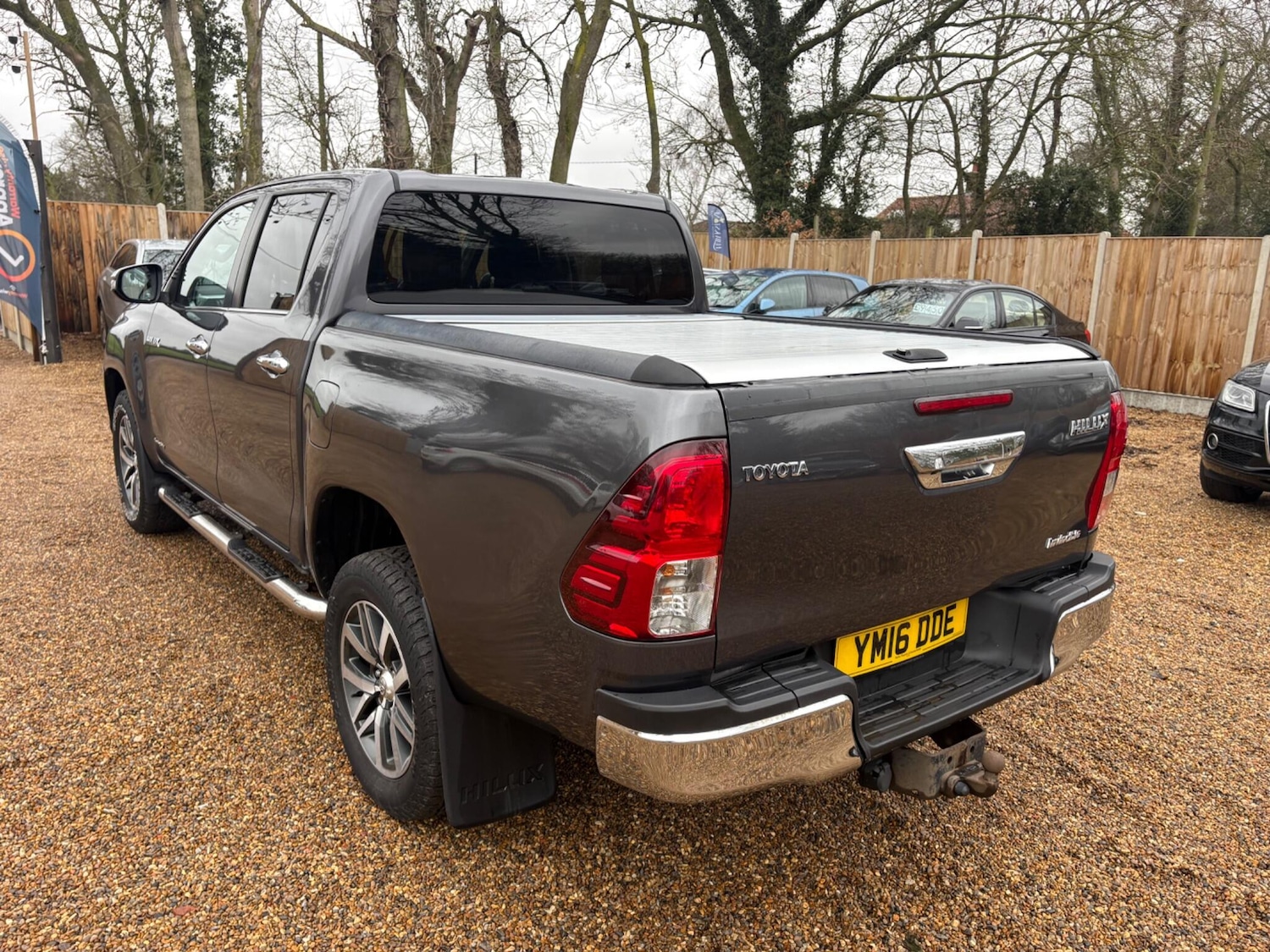 Used Toyota Hilux for sale - 77306062: Photo 8