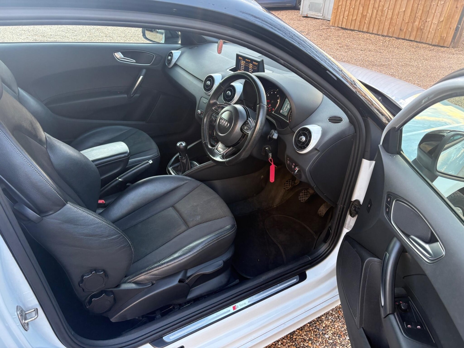 Used Audi A1 2014 for sale - 77637870: Photo 14