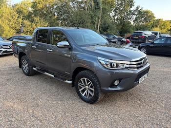 Used Toyota Hilux 2017 for sale - 79464463: Photo