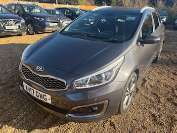 2017 (17) - 1.6 CRDi ISG 3 5dr