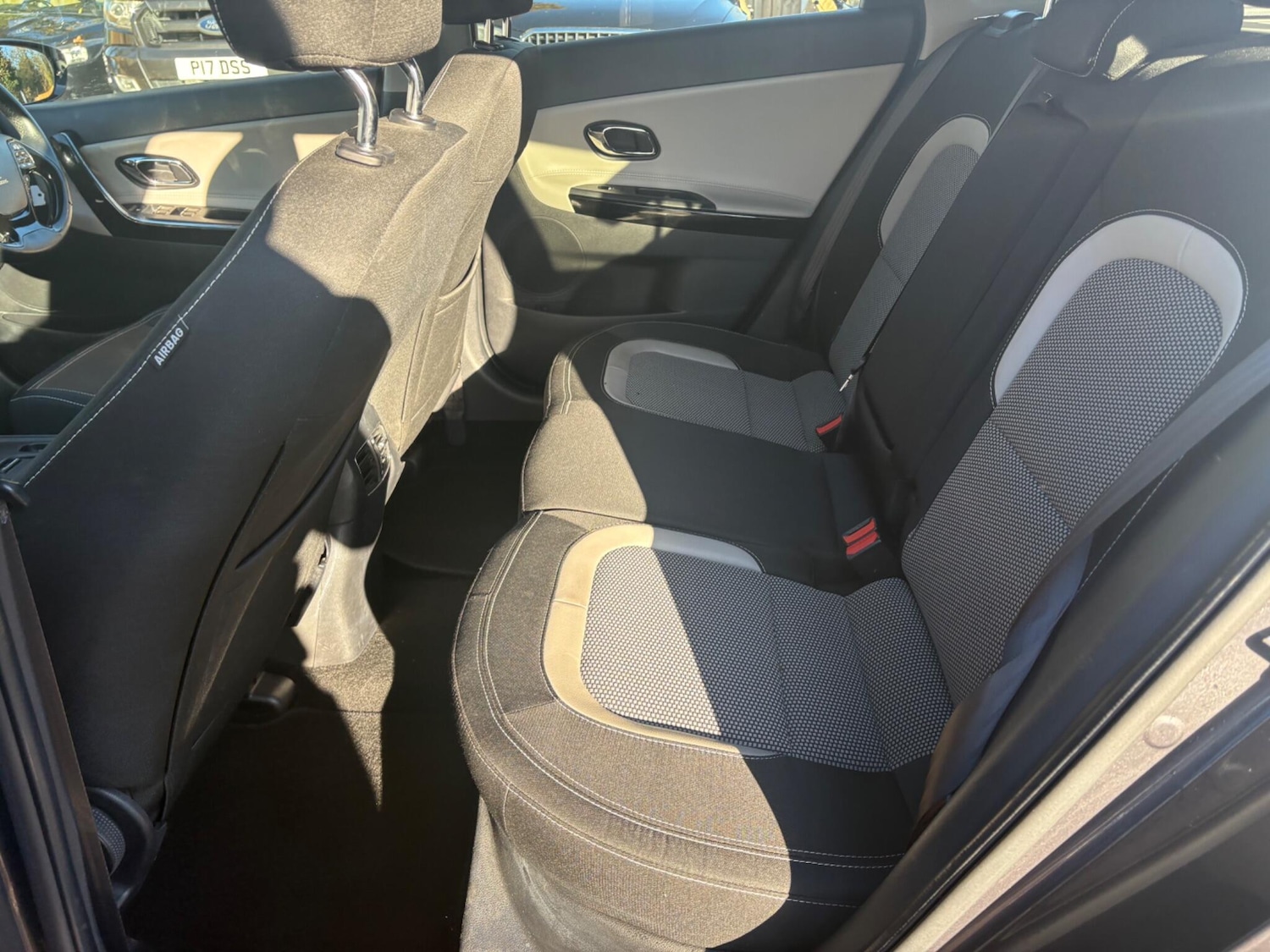 Used Kia Ceed 2017 for sale - 76658858: Photo 27