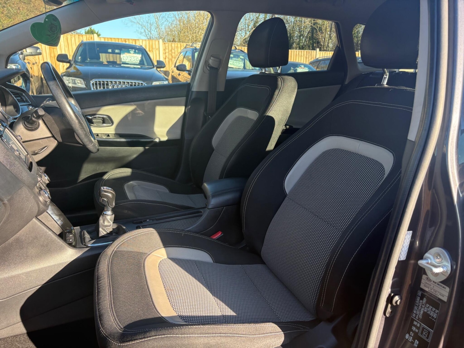 Used Kia Ceed 2017 for sale - 76658858: Photo 30