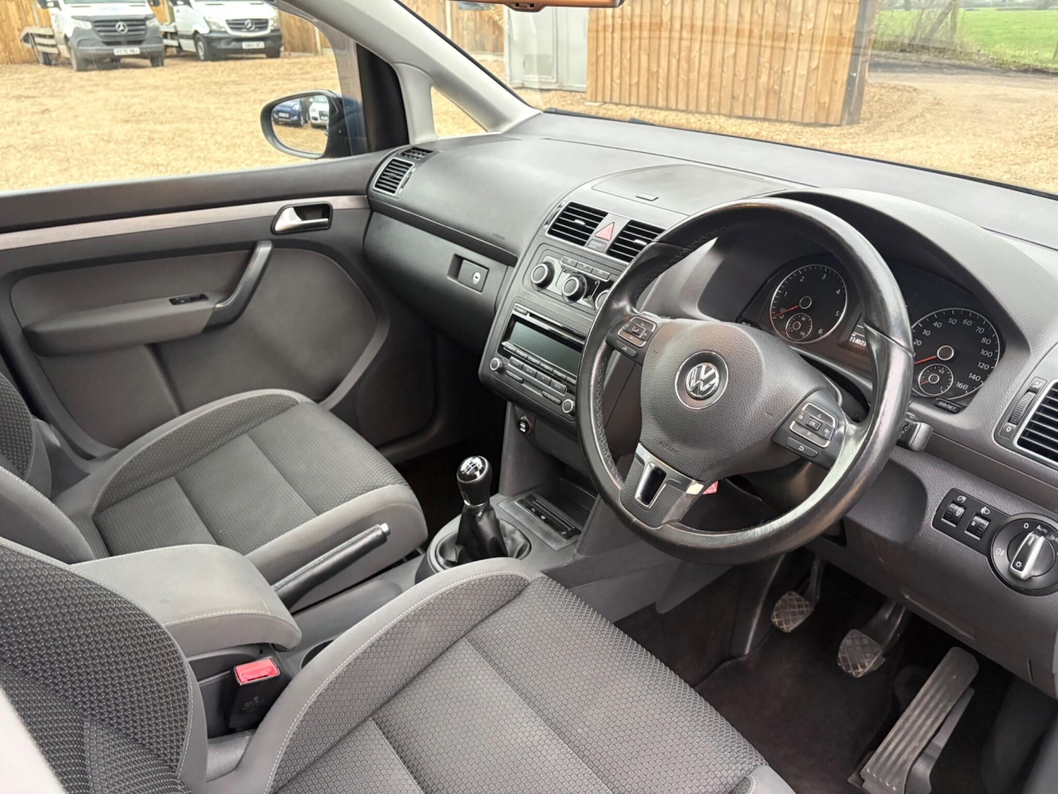 Used Volkswagen Touran for sale - 77597768: Photo 16