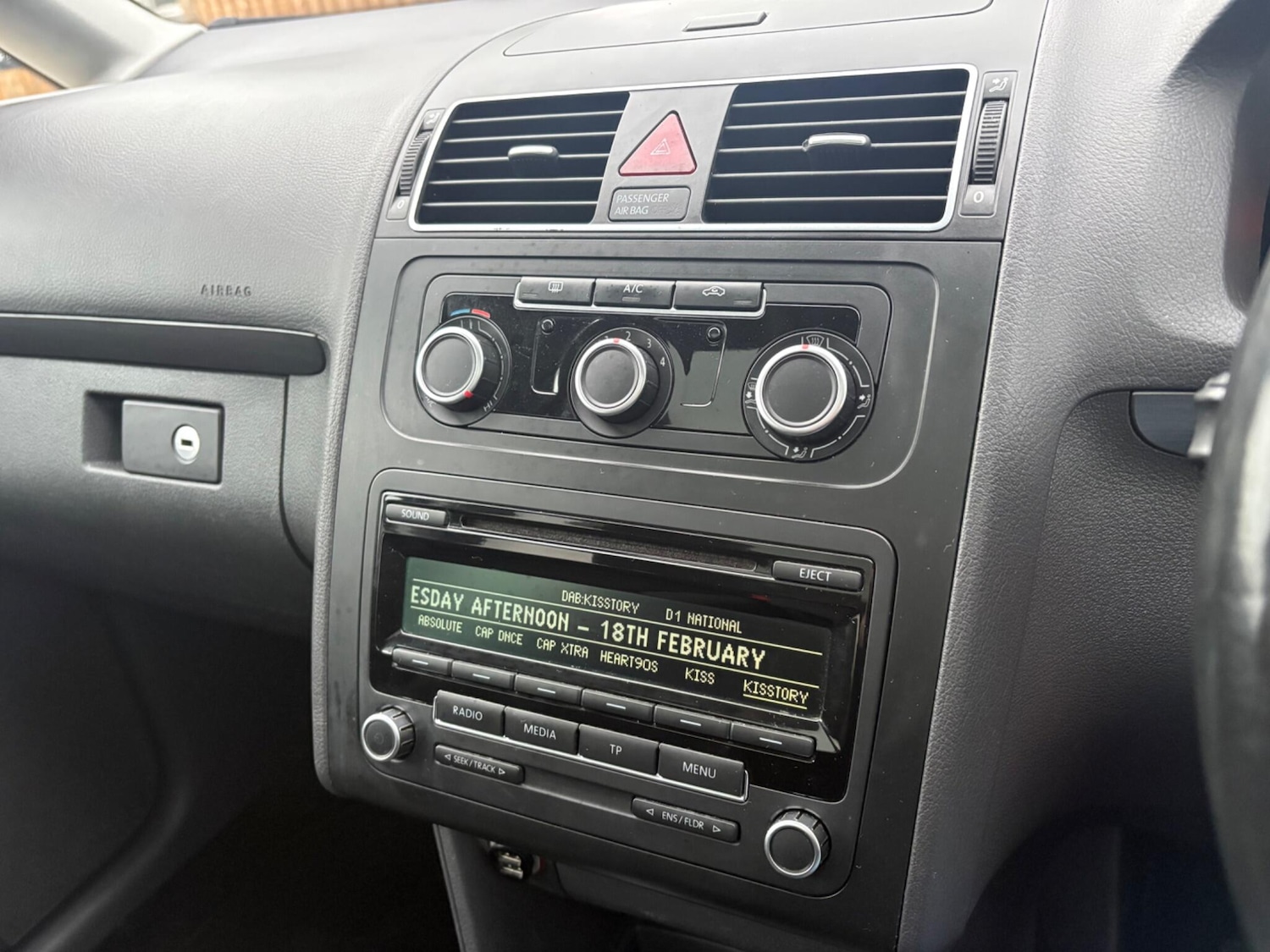 Used Volkswagen Touran for sale - 77597768: Photo 19