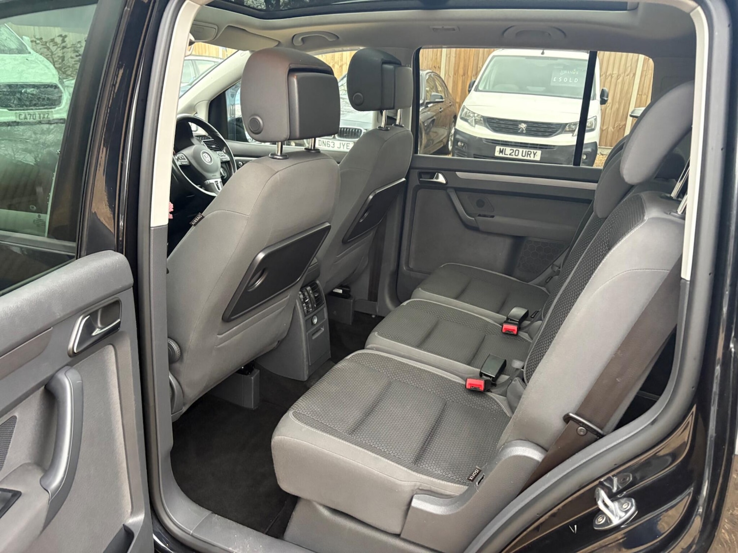 Used Volkswagen Touran for sale - 77597768: Photo 29