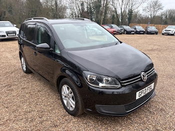 Used Volkswagen Touran 2013 for sale - 77597768: Photo