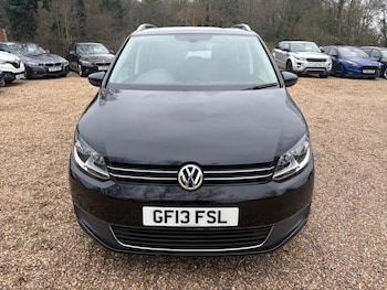 Used Volkswagen Touran 2013 for sale - 77597768: Photo