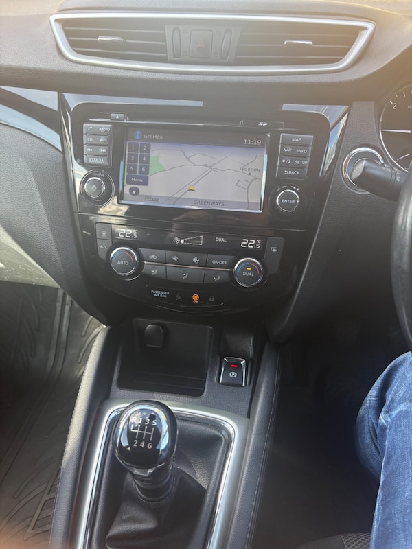 Used Nissan Qashqai 2016 for sale - 76059440: Photo 18
