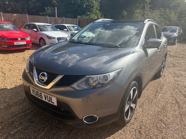 Used Nissan Qashqai 2016 for sale - 76059440: Photo 1