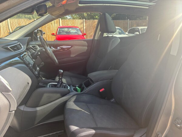 Used Nissan Qashqai 2016 for sale - 76059440: Photo 30