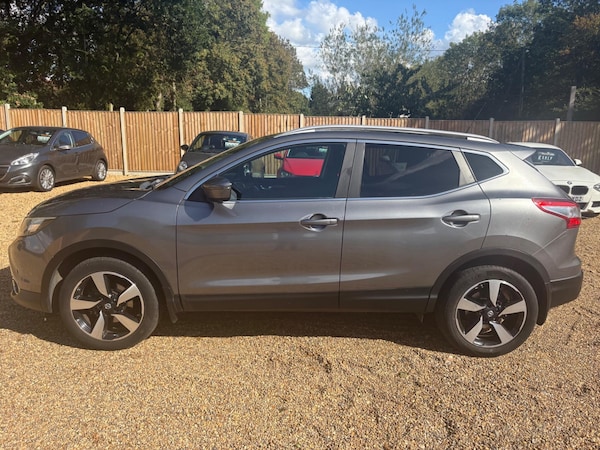Used Nissan Qashqai 2016 for sale - 76059440: Photo 4