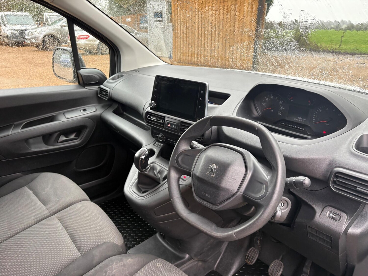 Used Peugeot Partner 2020 for sale - 77523936: Photo 18