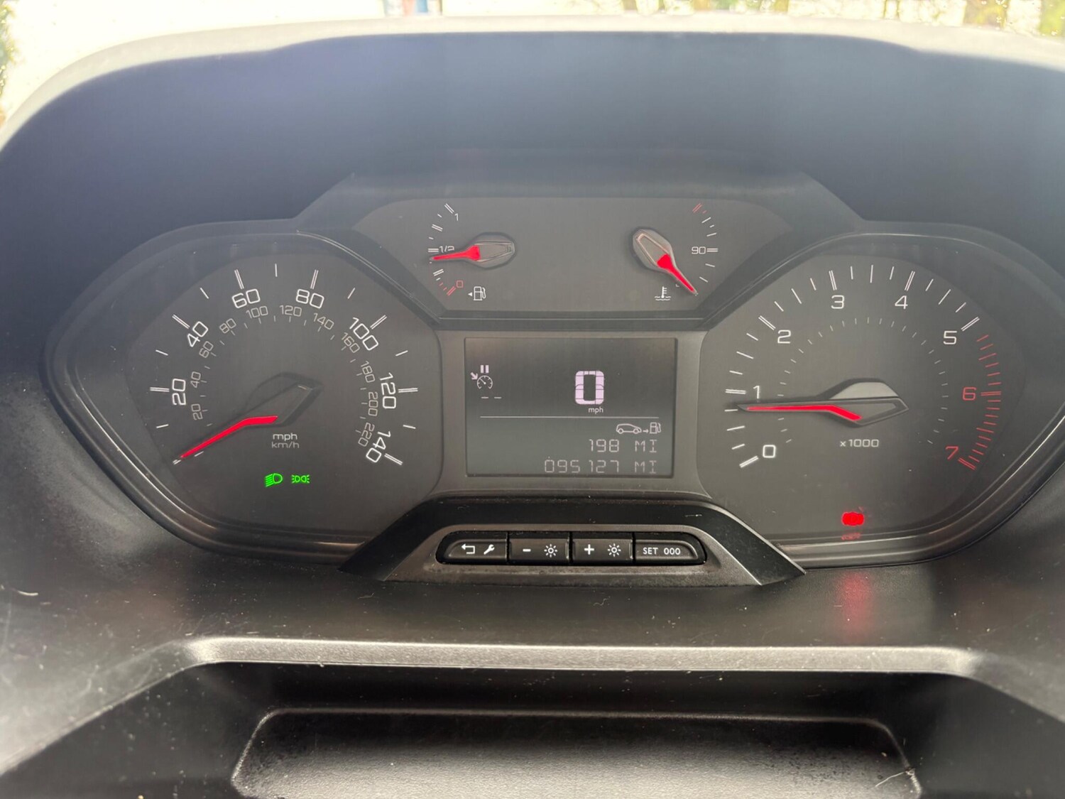 Used Peugeot Partner 2020 for sale - 77523936: Photo 20