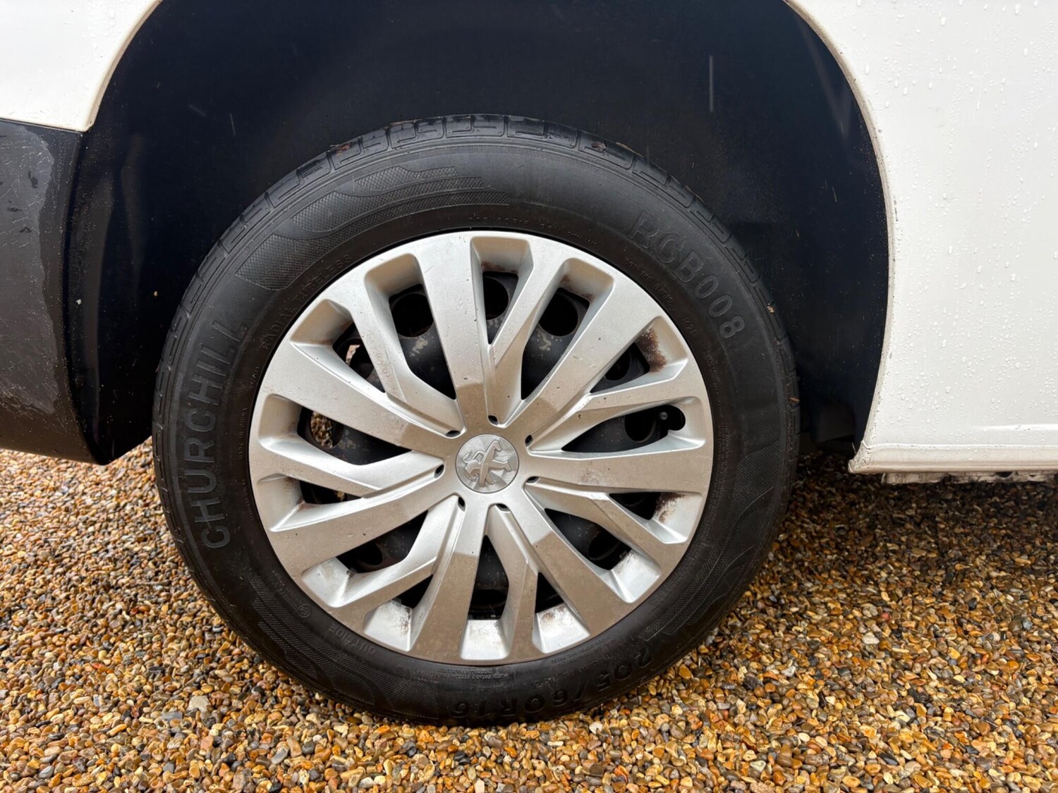 Used Peugeot Partner 2020 for sale - 77523936: Photo 26