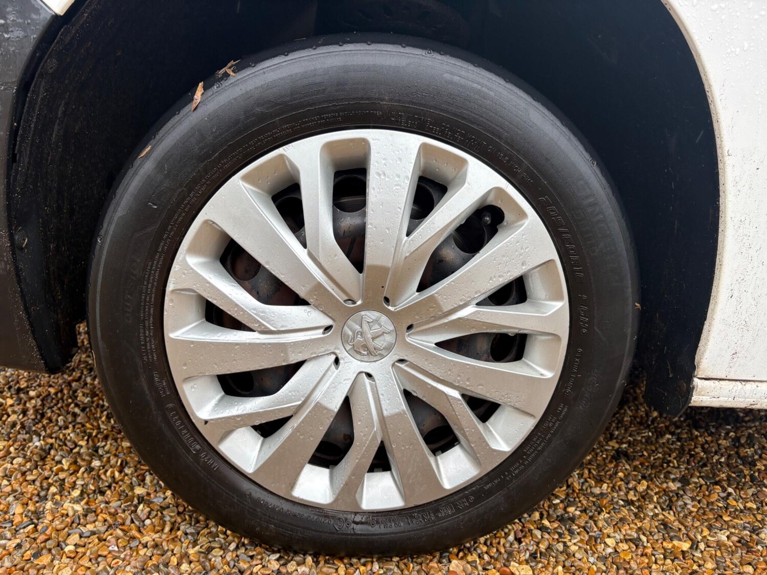 Used Peugeot Partner 2020 for sale - 77523936: Photo 33