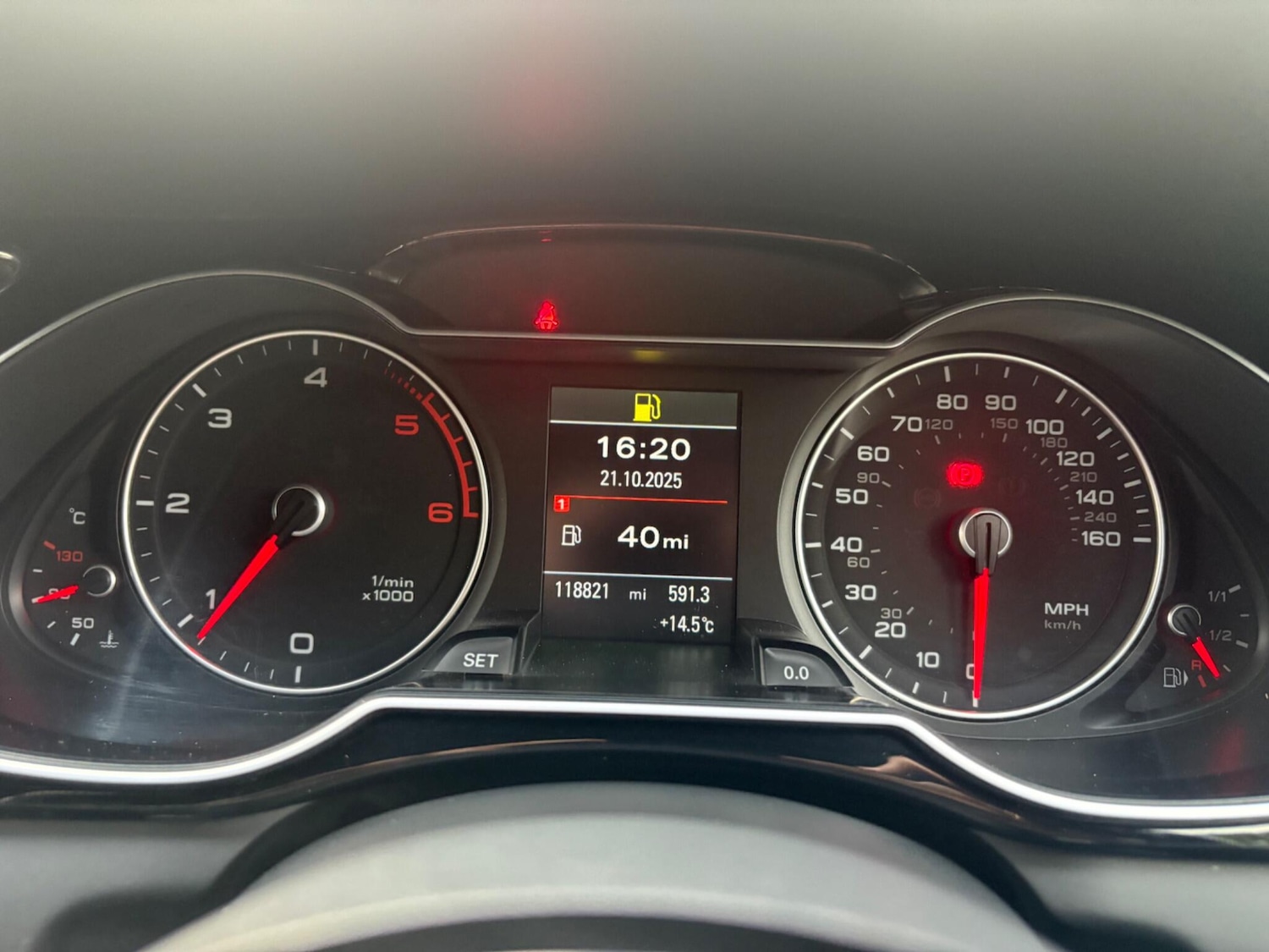 Used Audi A4 2015 for sale - 76377649: Photo 16