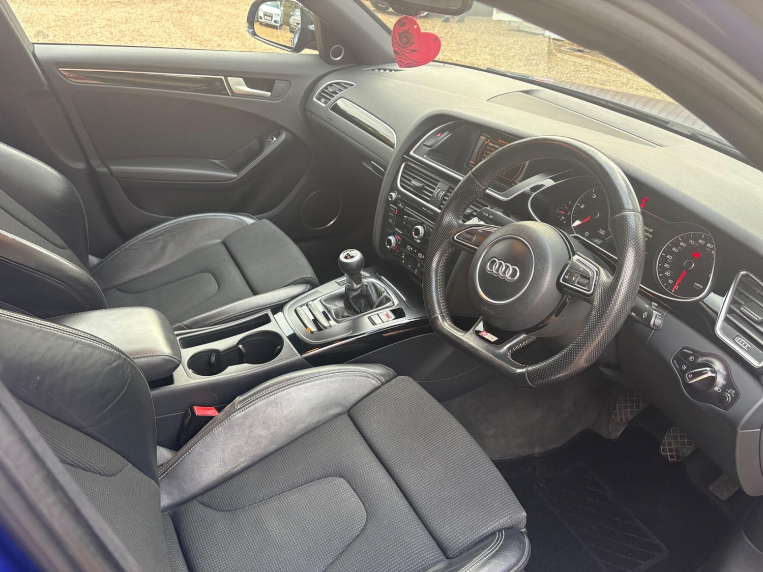 Used Audi A4 2015 for sale - 76377649: Photo 22