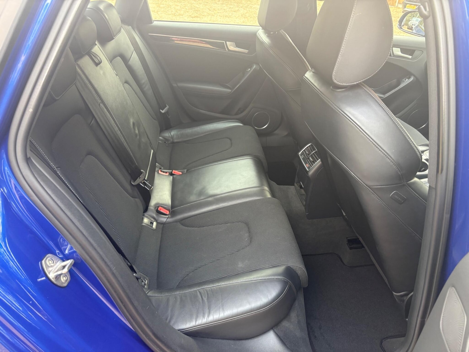 Used Audi A4 2015 for sale - 76377649: Photo 23