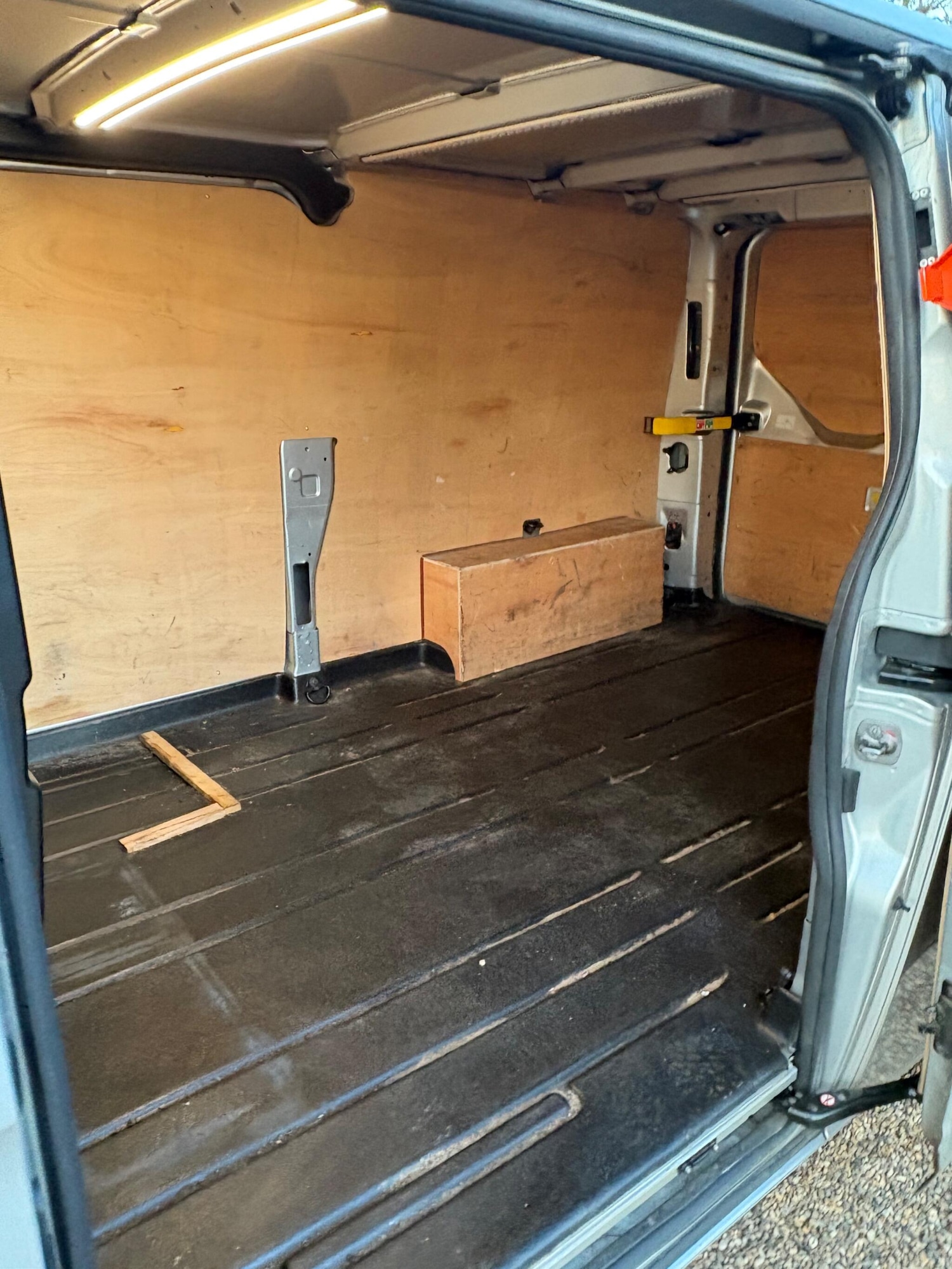 Used Ford Transit Custom 2023 for sale - 77892360: Photo 25