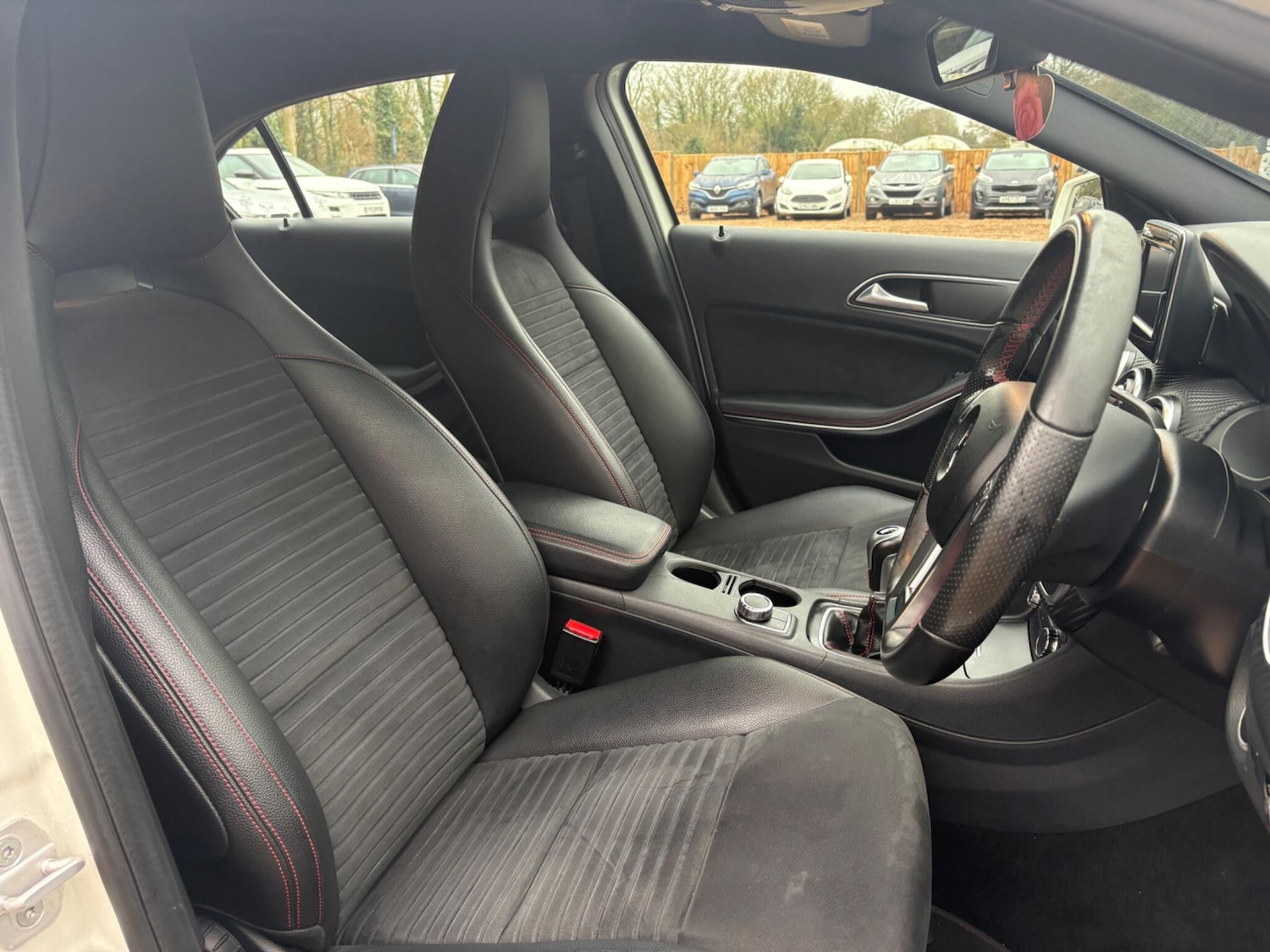 Used Mercedes-Benz A-Class 2015 for sale - 76936351: Photo 14