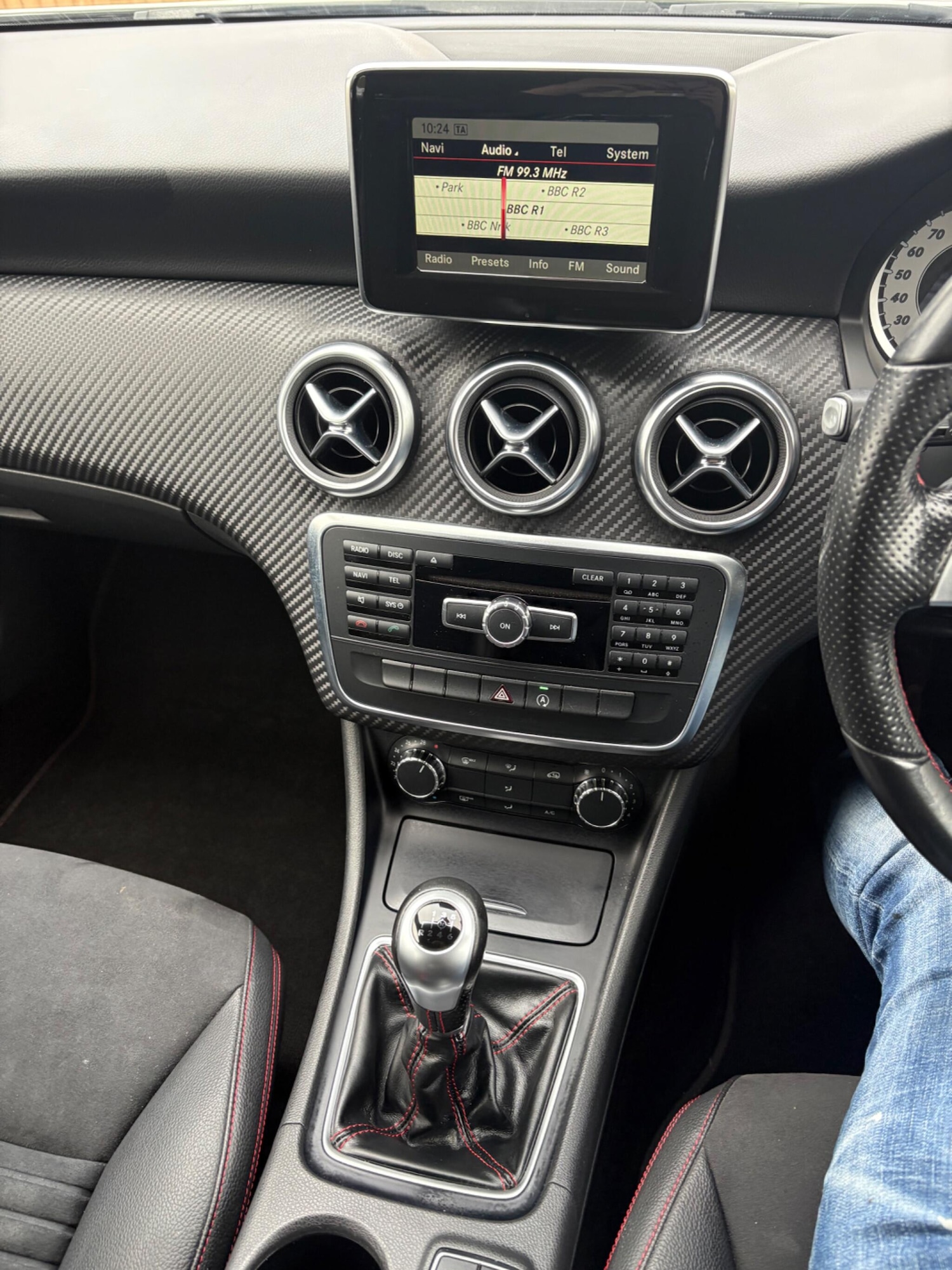 Used Mercedes-Benz A-Class 2015 for sale - 76936351: Photo 18