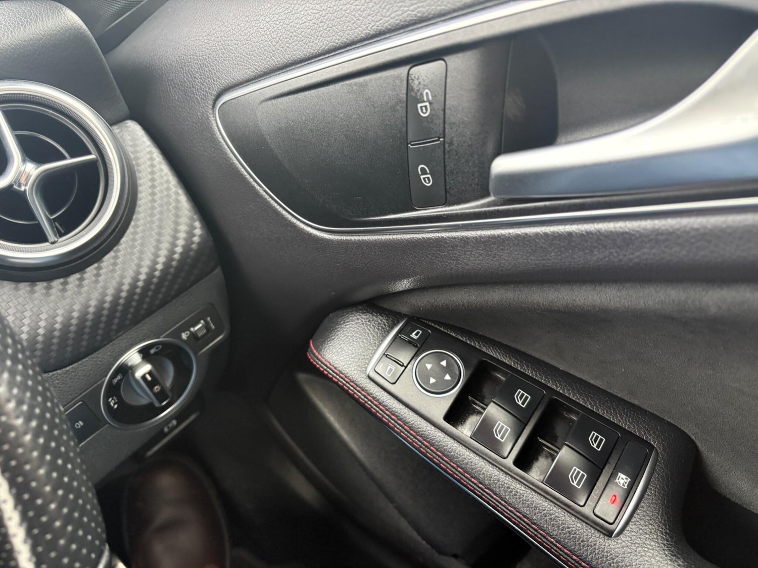 Used Mercedes-Benz A-Class 2015 for sale - 76936351: Photo 19