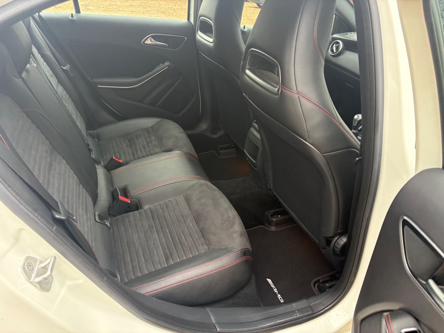 Used Mercedes-Benz A-Class 2015 for sale - 76936351: Photo 20