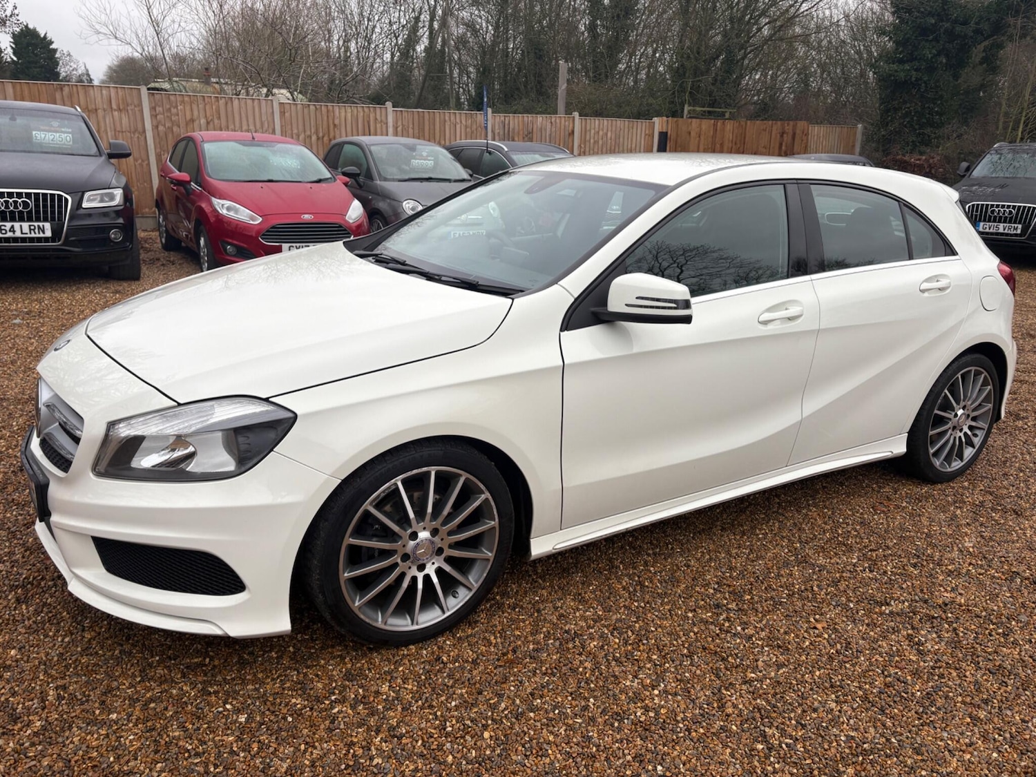 Used Mercedes-Benz A-Class 2015 for sale - 76936351: Photo 3