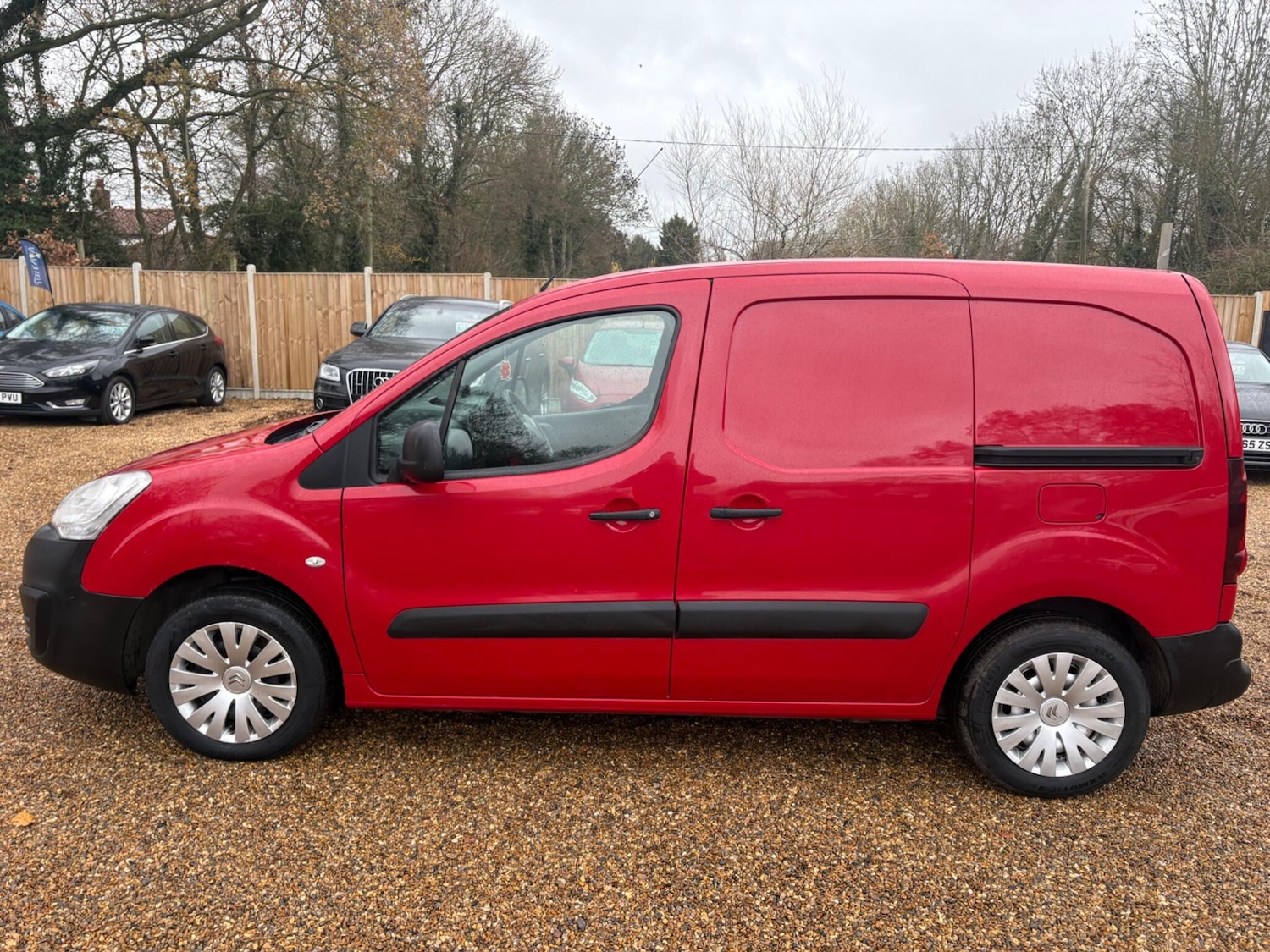 Used Citroen Berlingo 2017 for sale - 76823594: Photo 4