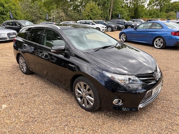 Used Toyota Auris 2015 for sale - 78602014: Photo