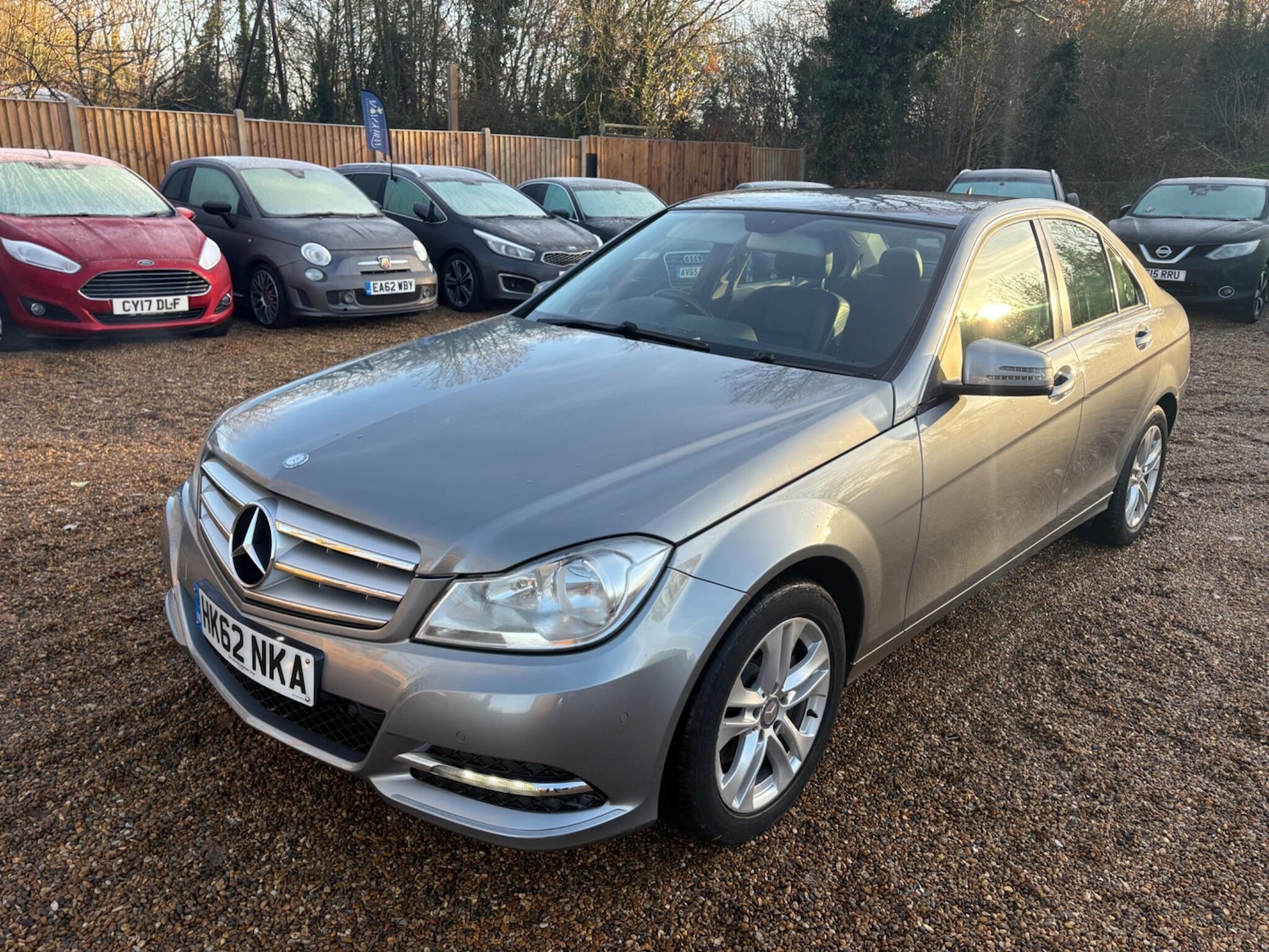 Used Mercedes-Benz C Class 2013 for sale - 76839861: Photo 2