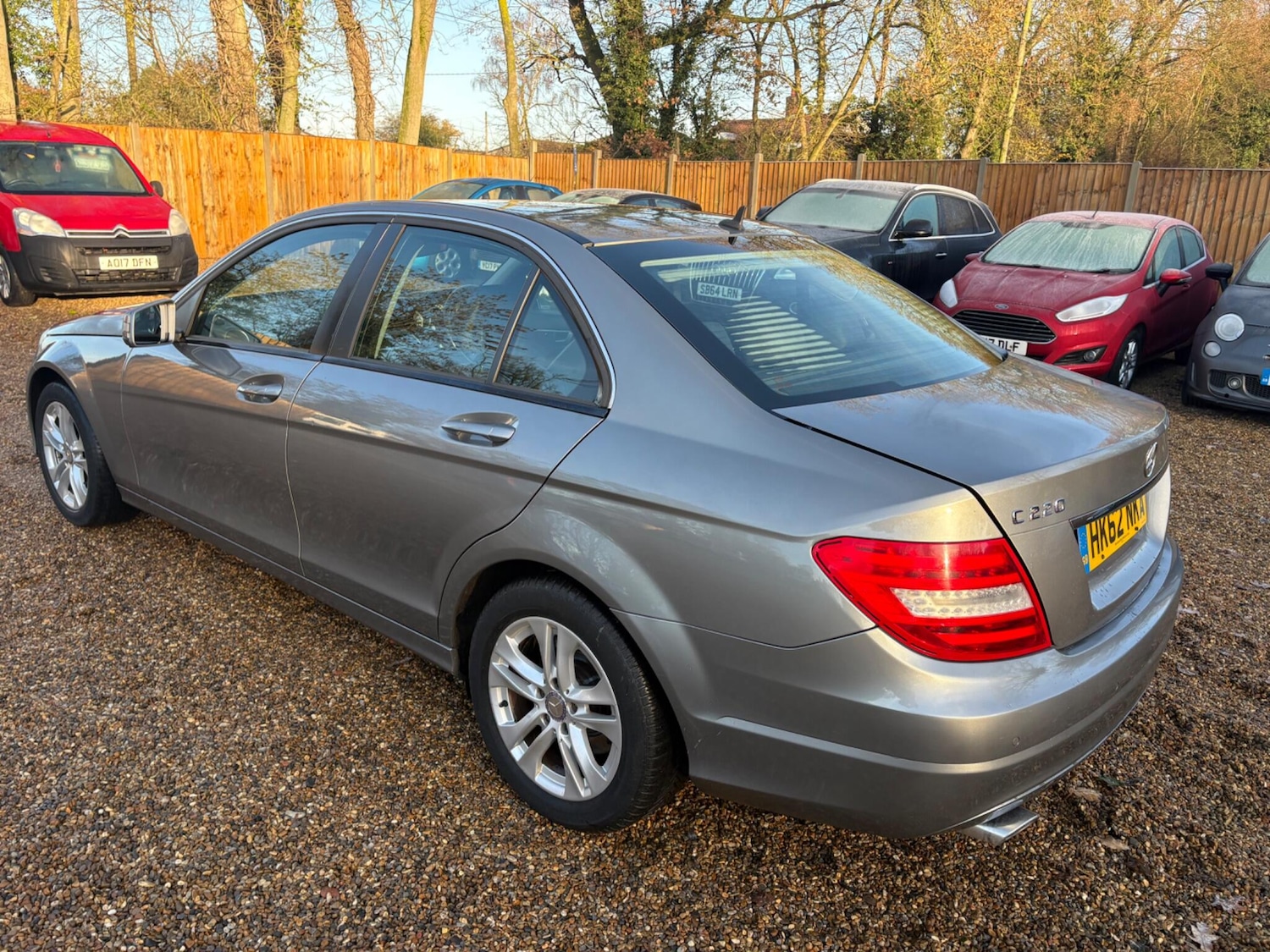 Used Mercedes-Benz C Class 2013 for sale - 76839861: Photo 5