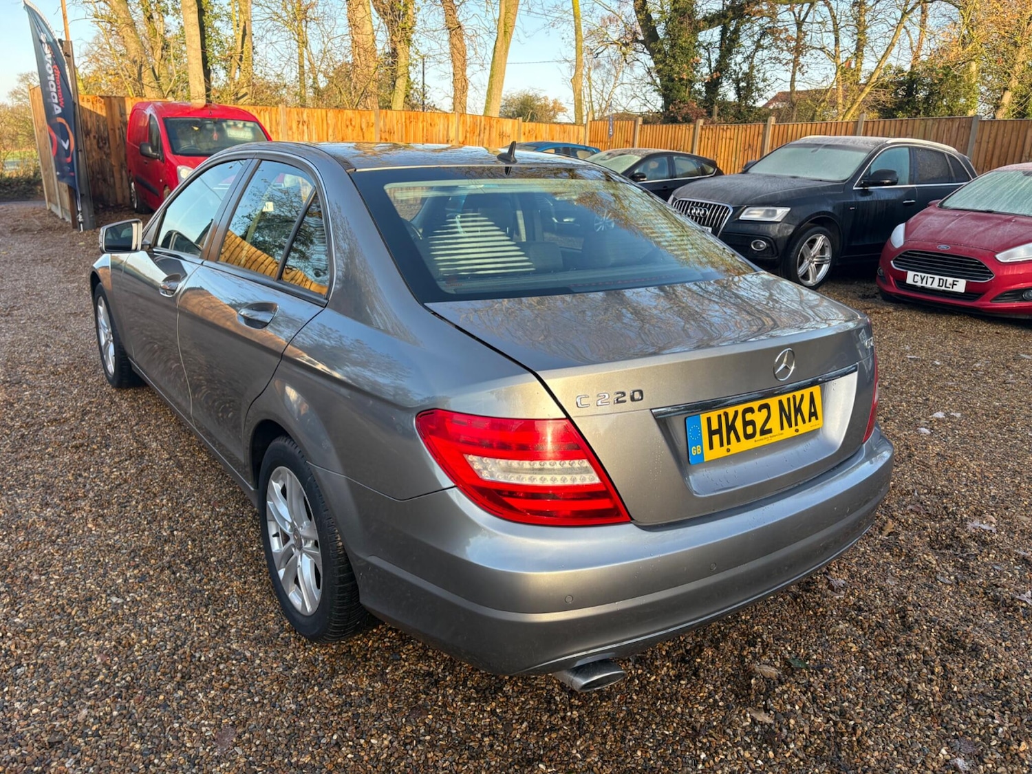 Used Mercedes-Benz C Class 2013 for sale - 76839861: Photo 7