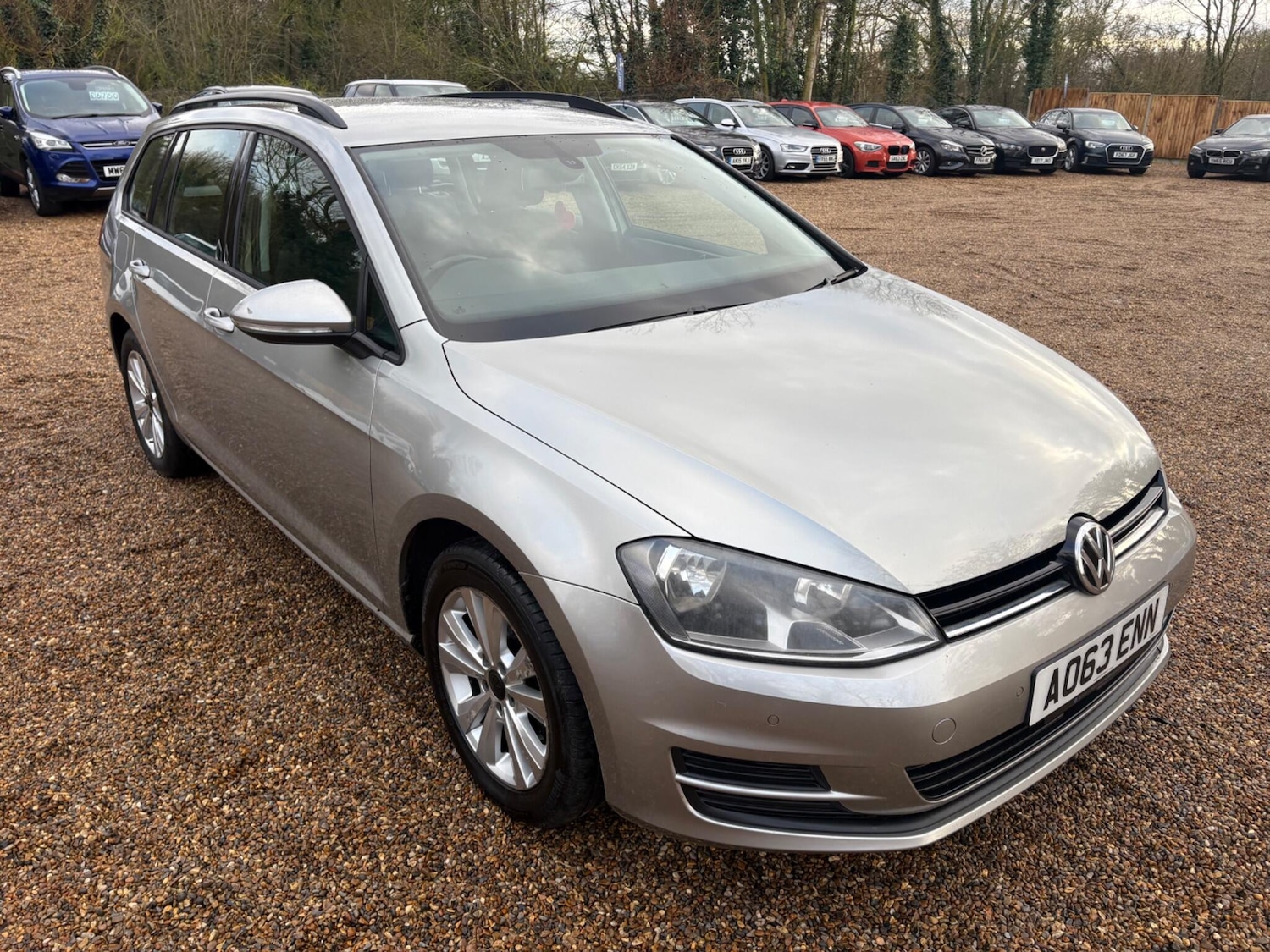 Used Volkswagen Golf 2013 for sale - 77523929: Photo 2