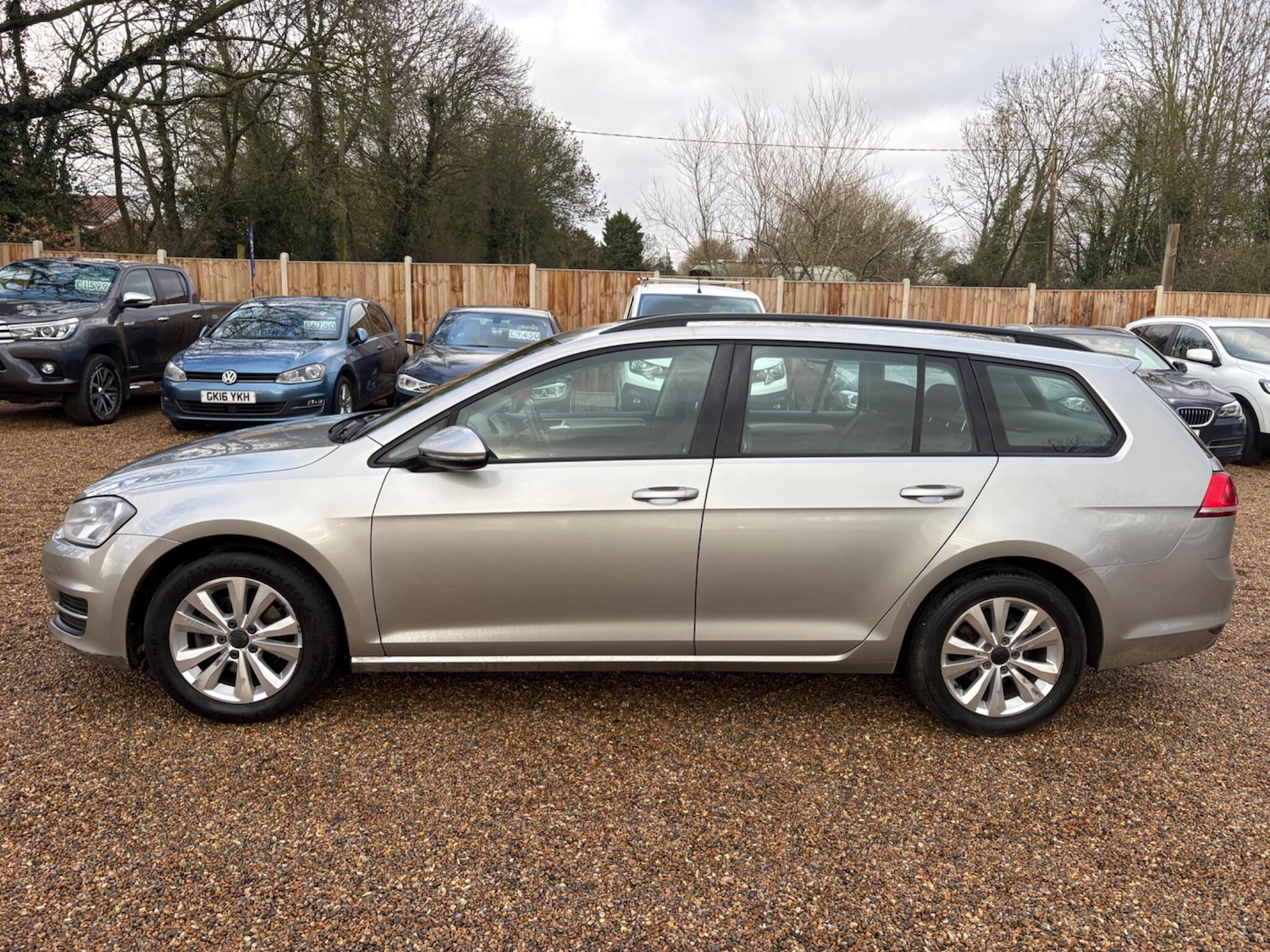 Used Volkswagen Golf 2013 for sale - 77523929: Photo 6