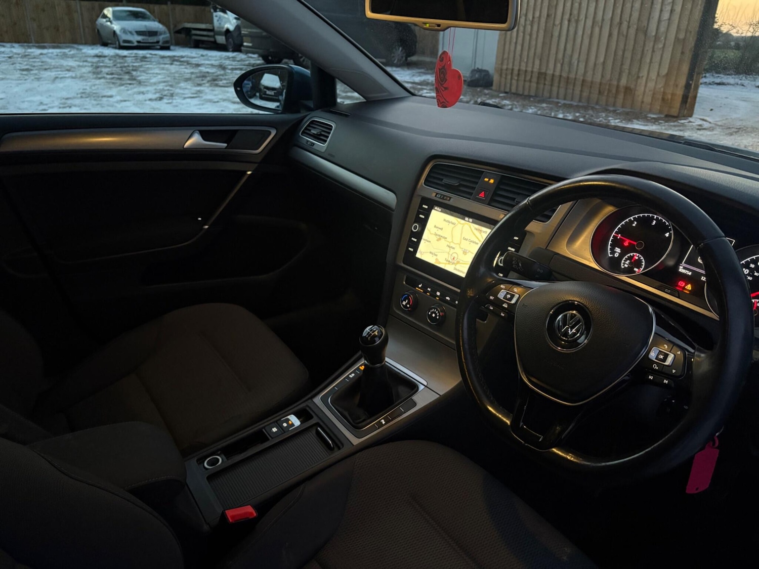 Used Volkswagen Golf 2016 for sale - 77109504: Photo 17