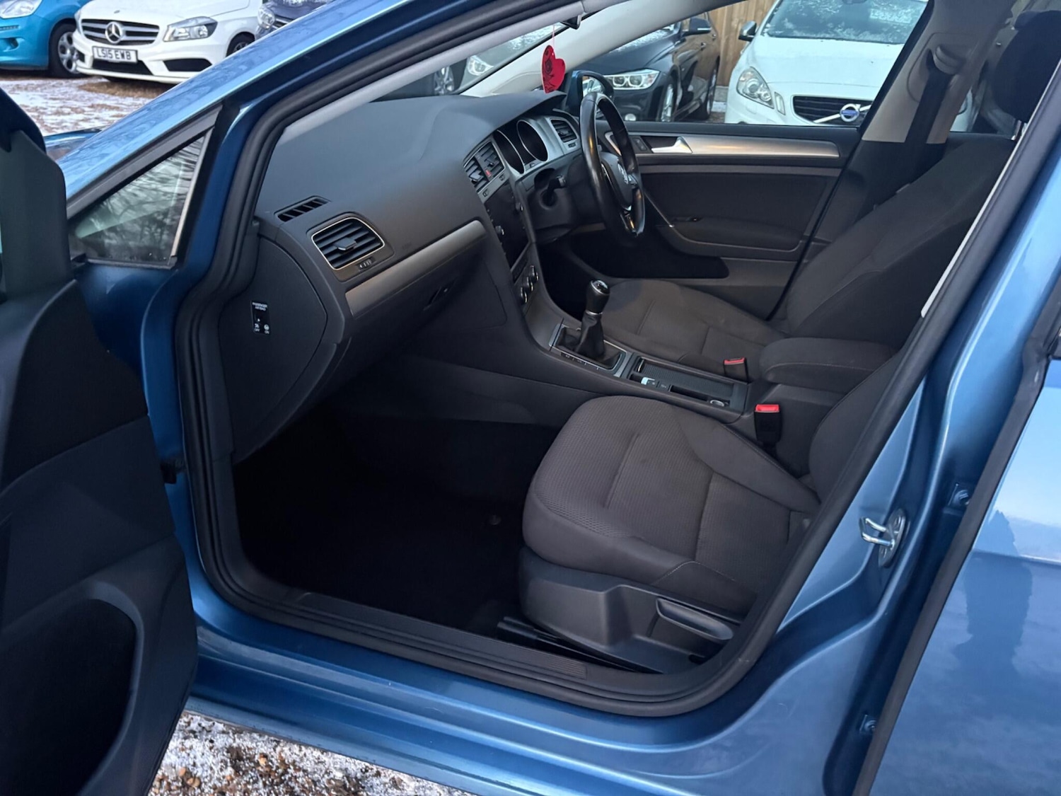 Used Volkswagen Golf 2016 for sale - 77109504: Photo 29