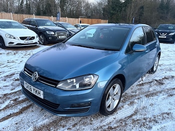 Used Volkswagen Golf 2016 for sale - 77109504: Photo