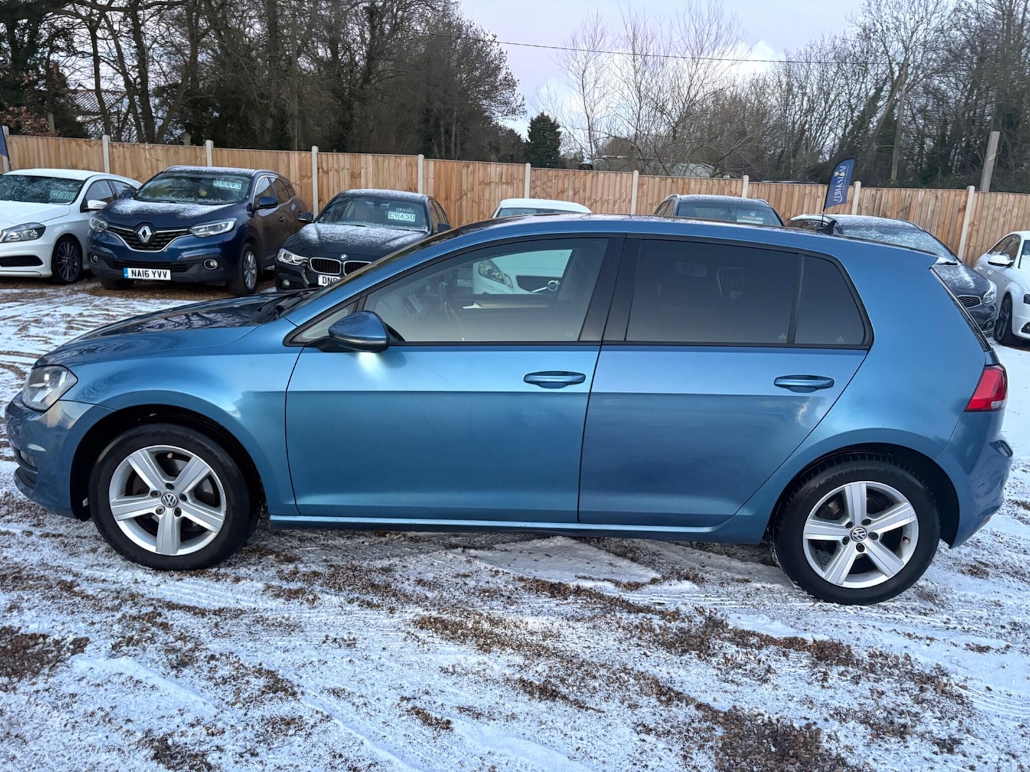 Used Volkswagen Golf 2016 for sale - 77109504: Photo 7