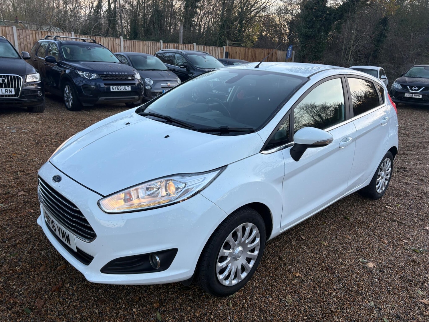 Used Ford Fiesta for sale - 76701564: Photo 2