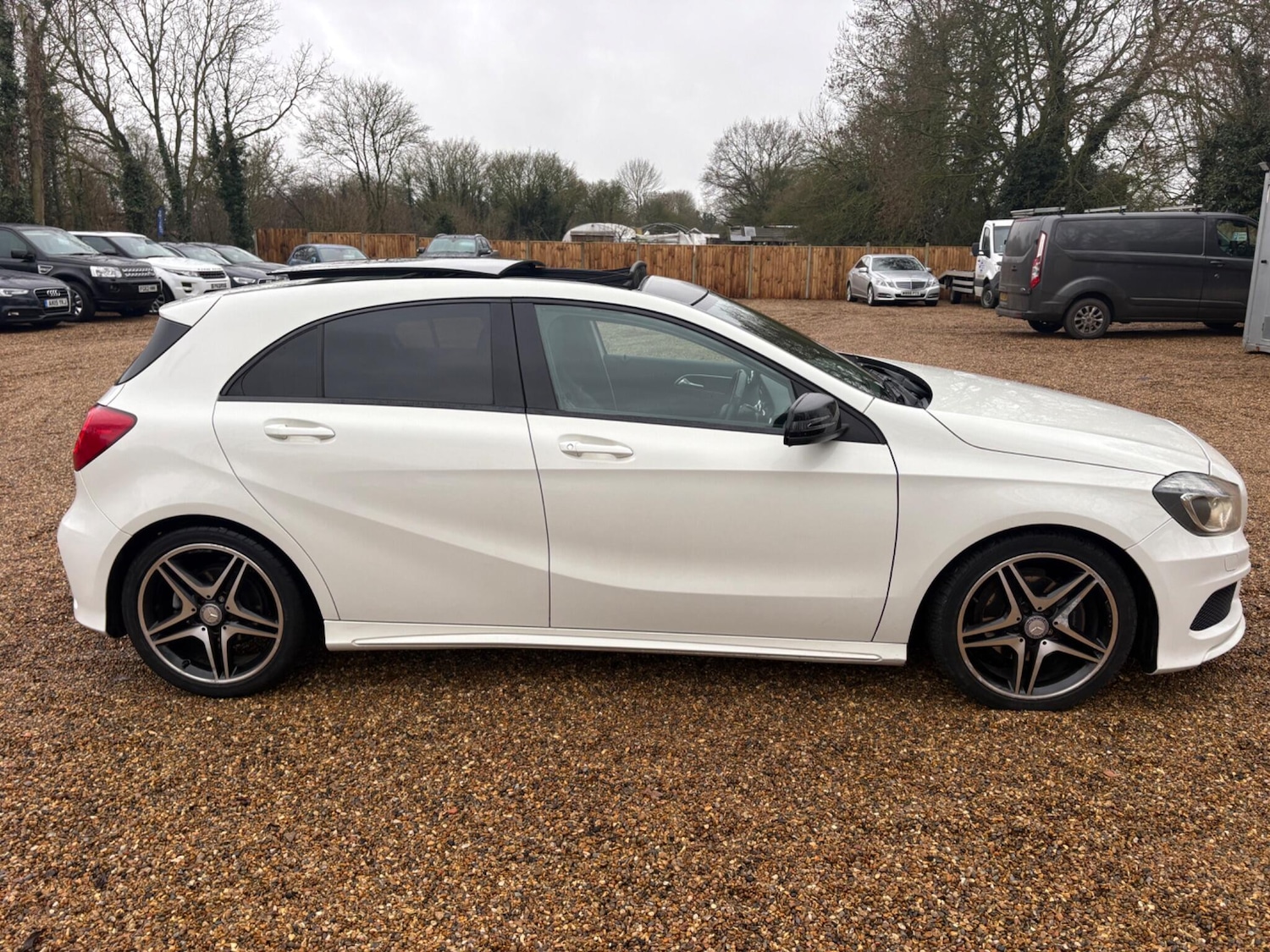 Used Mercedes-Benz A-Class 2014 for sale - 77230023: Photo 13