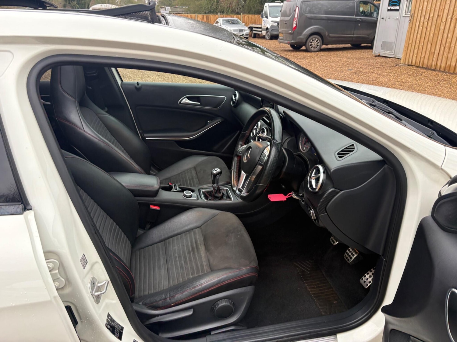 Used Mercedes-Benz A-Class 2014 for sale - 77230023: Photo 15